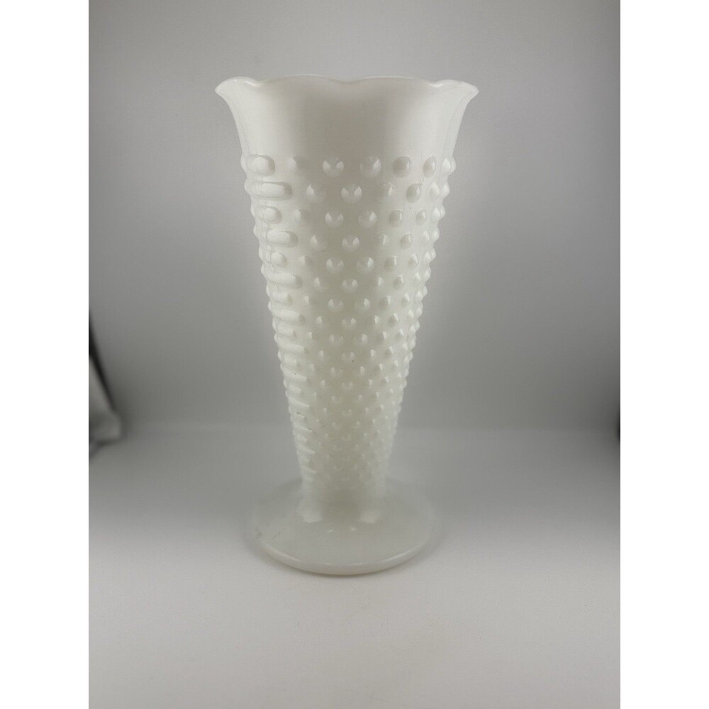Vintage Anchor Hocking Milk Glass Hobnail Vase Scalloped Rim 9.5” Footed White